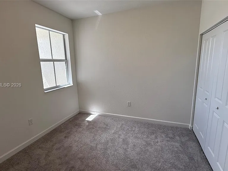 2792 SE 26th Ave #0 — Photo 5