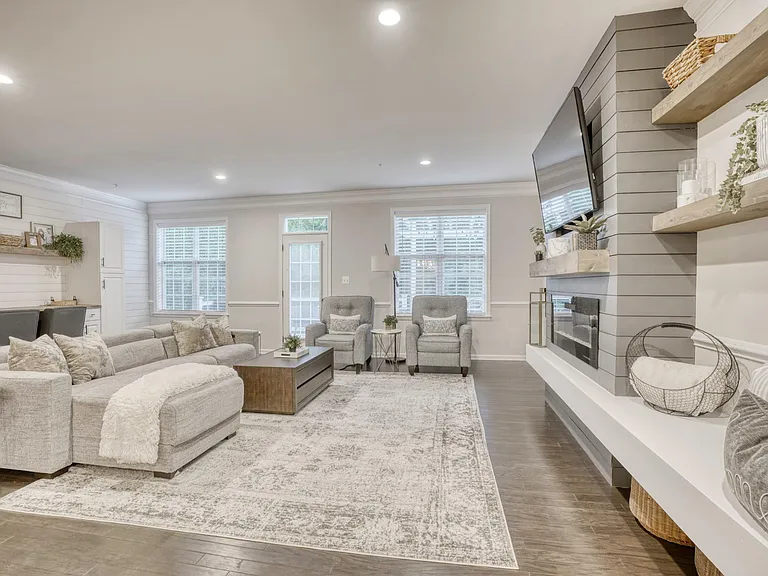 304 Spruce Pine Rd — Photo 38