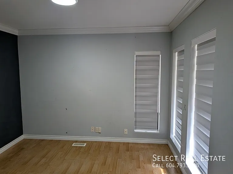 46365 Cessna Dr — Photo 5