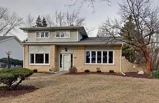 1st image of 1912 E Kiowa Ln