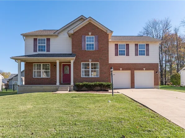 3755 Waterstone St, Amelia, OH 45102