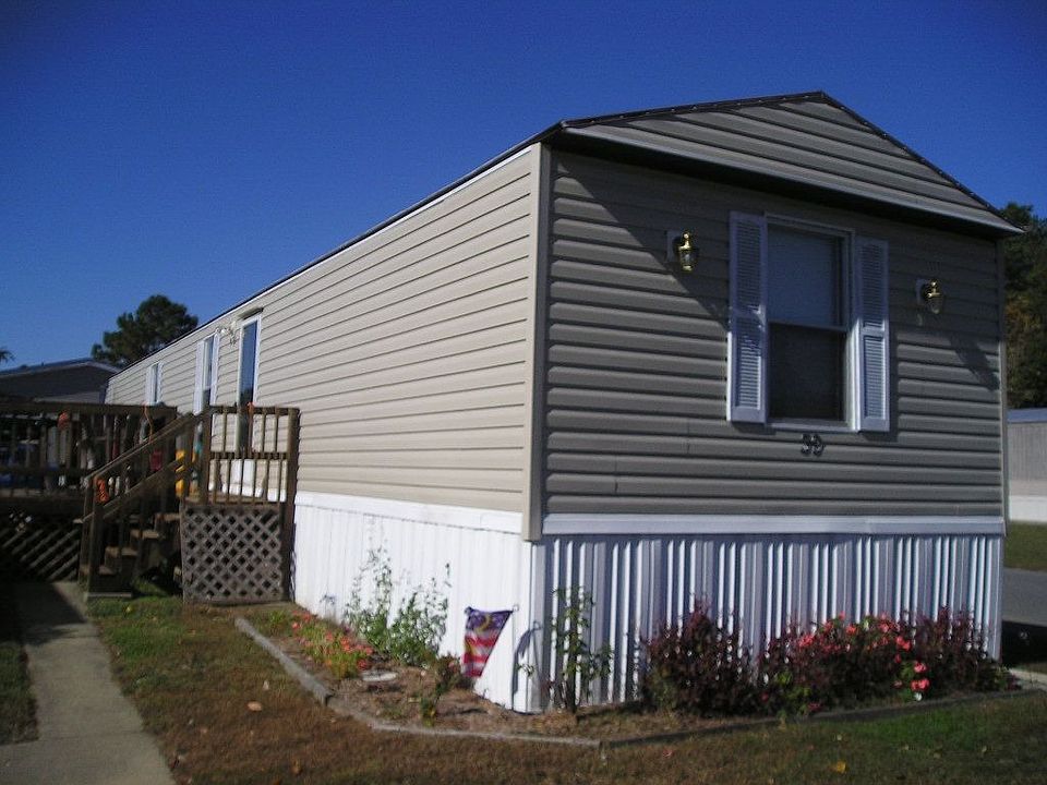 1st image of 39 S Spruce Ct