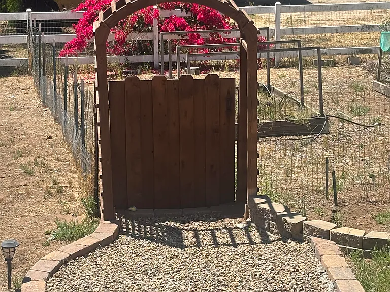Garden available for exclusive use if want to grow anything - owner is traveling too much and not using garden