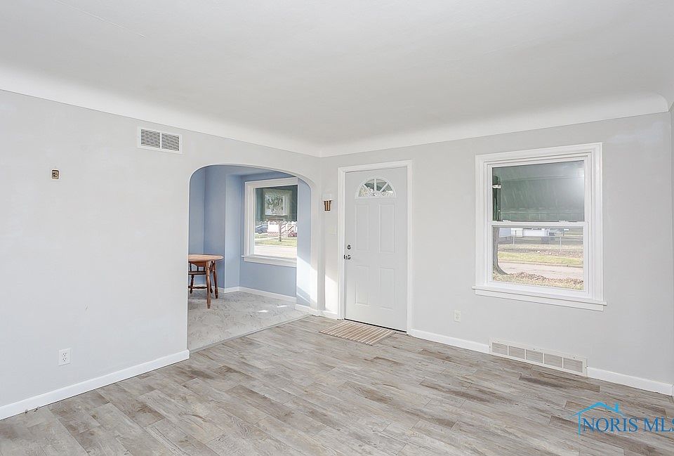 321 Danberry St, Toledo, OH 43609 Zillow