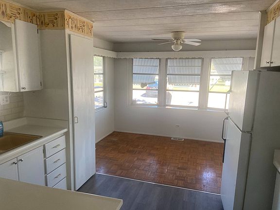 5th image of 14300 66th St N #423