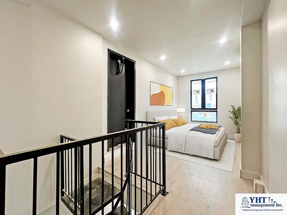 2nd image of 141 Meserole St #4L