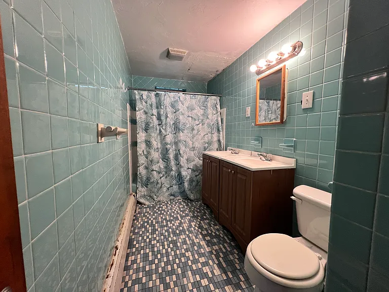 2 Rena St #1 — Photo 6