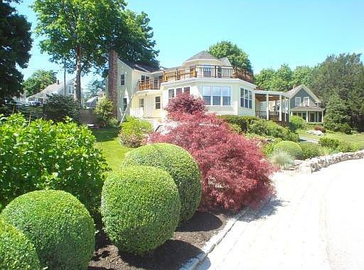 Spacious Home on Harbor