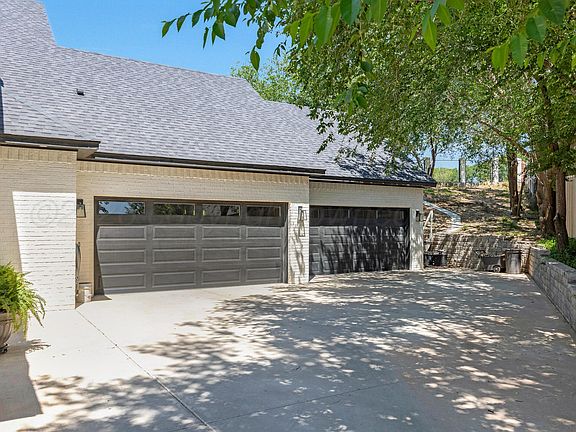 3rd image of 65 Jynteewood Cir