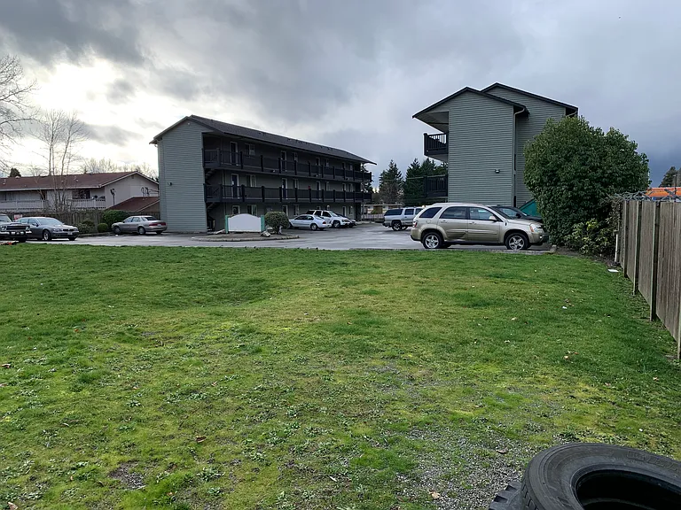 8819 Pacific Ave #B7 — Photo 20