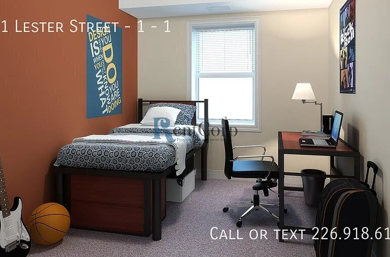 261 Lester St #1 — Photo 4