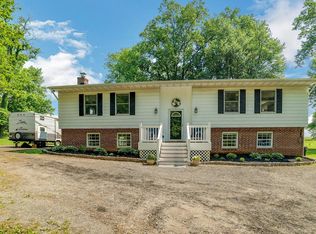 17747 Troyer Rd, White Hall, MD 21161