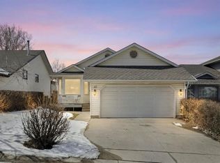 65 E Macewan Ridge Cir NW, Calgary, AB T3K 3W4