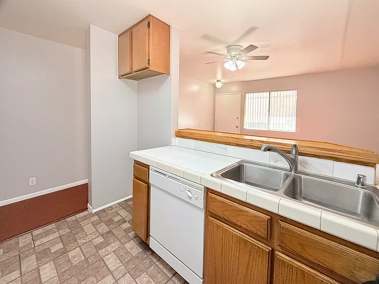 16129 S Ainsworth St — Photo 12
