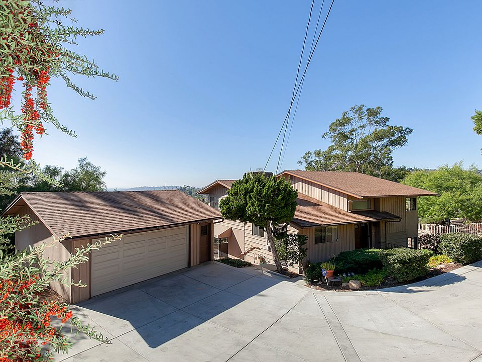 1st image of 4441 Carmen Dr