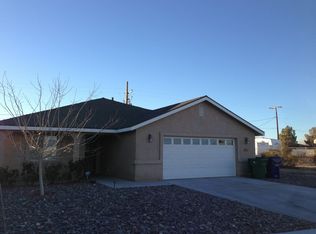 1013 S McCall St, Ridgecrest, CA 93555