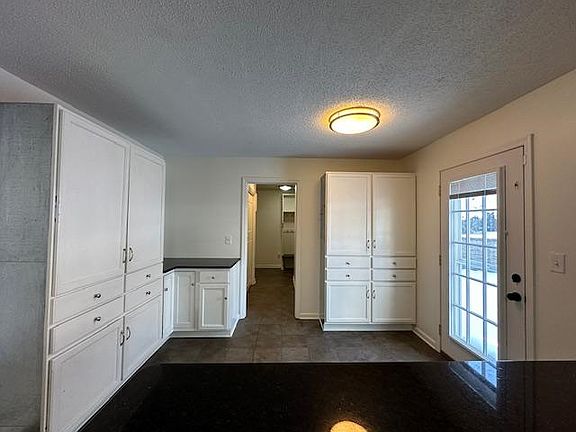5th image of 20155 Galen Dr