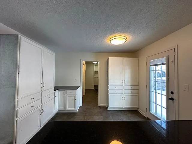 20155 Galen Dr — Photo 5