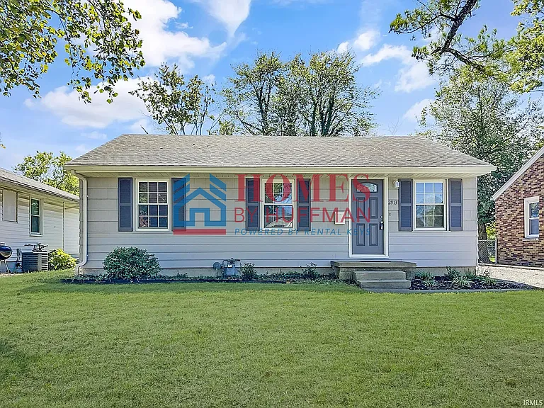 2913 Jackson Ave — Photo 2
