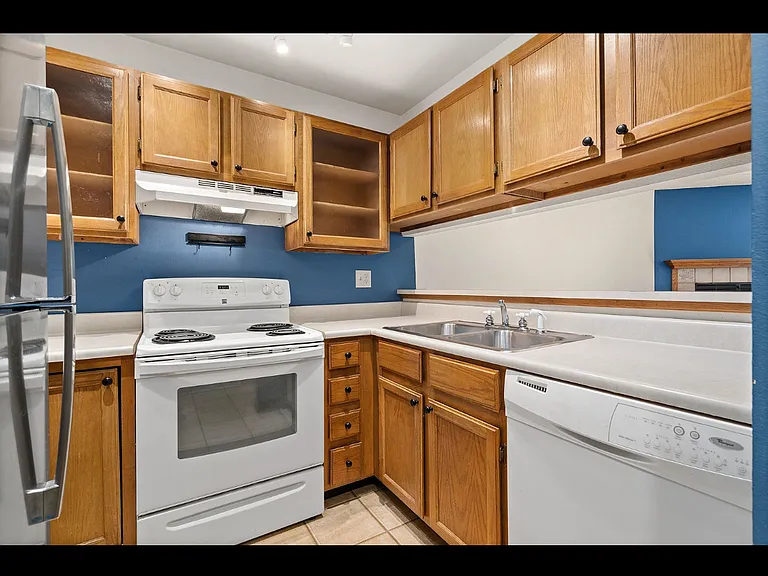 2960 W Stuart St #B102 — Photo 5