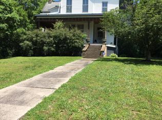 209 W Washington Ave, Clinton, TN 37716