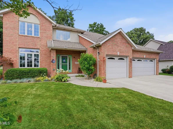15940 Forest Ln, Findlay, OH 45840