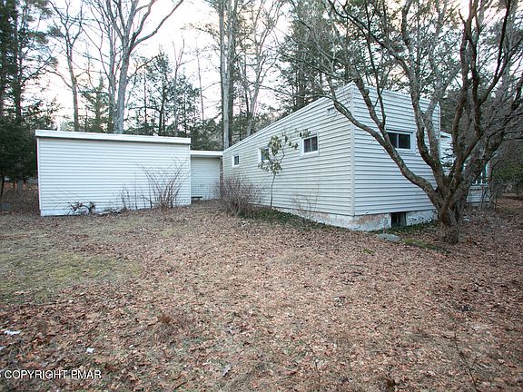 2nd image of 1110 Manzanedo Rd