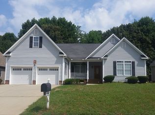 4306 Maughan House Ter, Chester, VA 23831