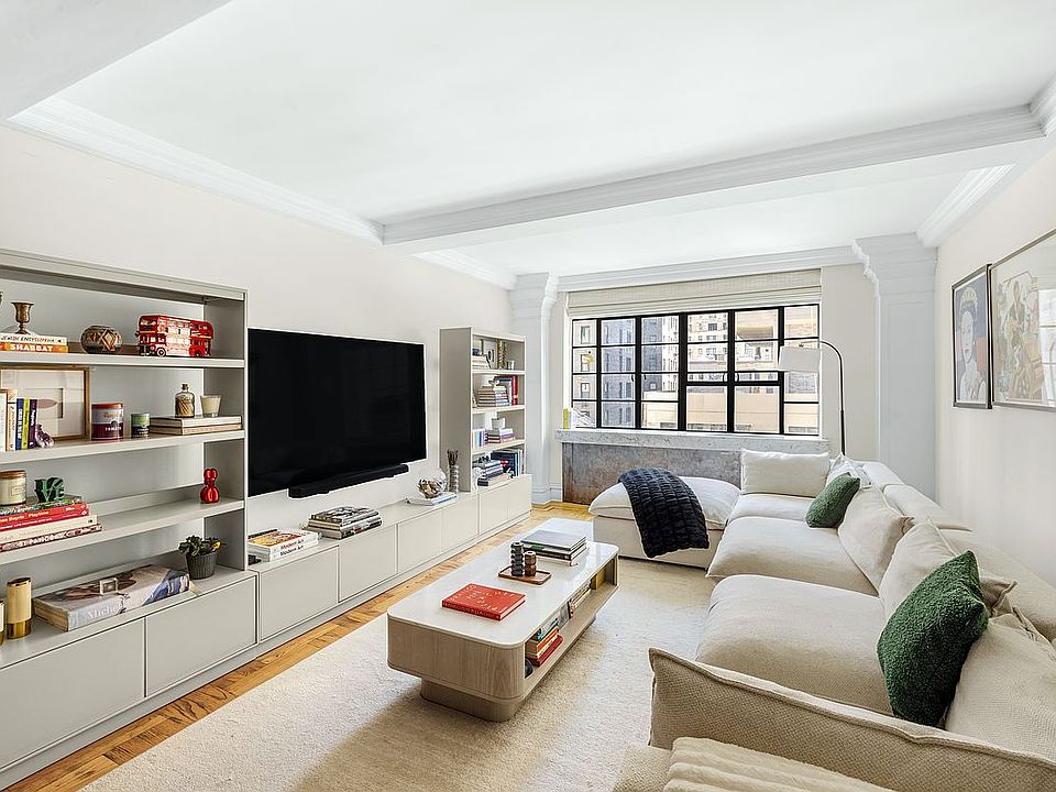 1st image of 110 E 87th St APT 6A