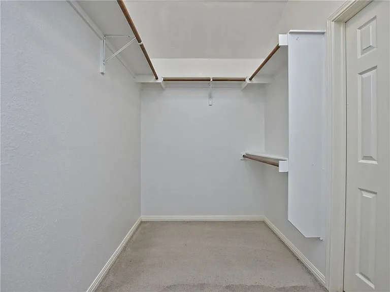 1817 Chasewood Dr — Photo 24