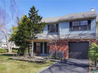 19 Paine Ct #0, East Brunswick, NJ 08816
