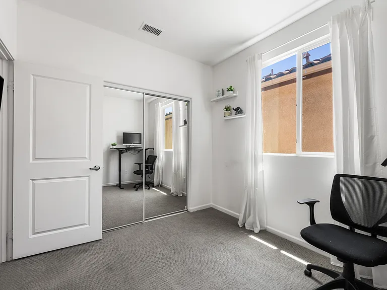 7611 N Honor Way — Photo 17