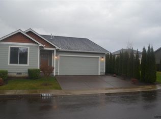 1097 Taurus Loop NE, Keizer, OR 97303