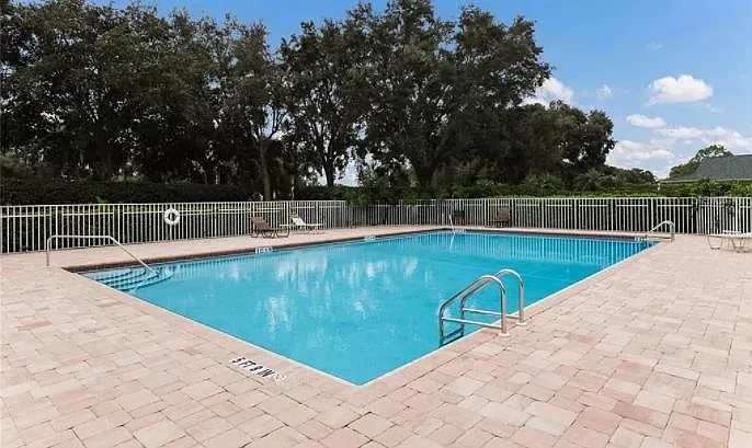 Community pool