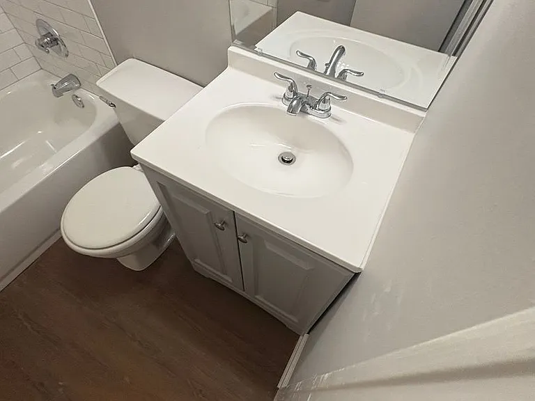 3235 Dorchester St — Photo 6