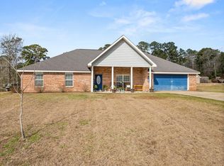 209 Shady Ln, Anacoco, LA 71403