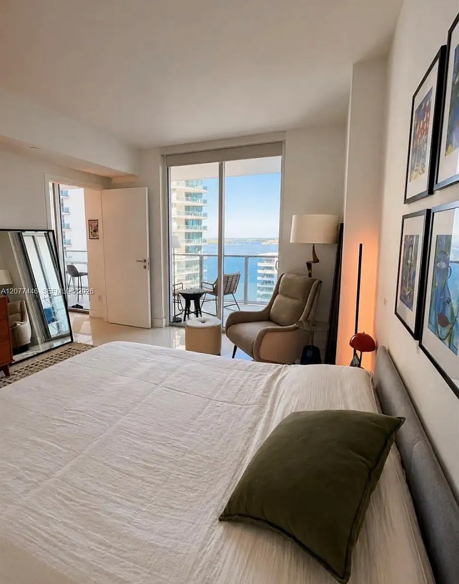 Brickellhouse Condo — Photo 3