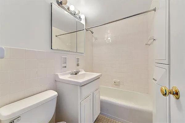 Sold by Exclusive Properties Sotheby's International Realty | media 24