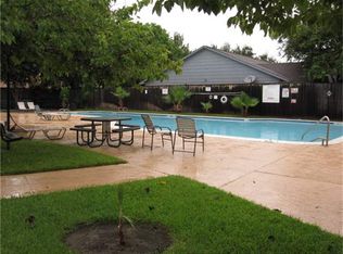 12910 Sandri Ln, Houston, TX 77077