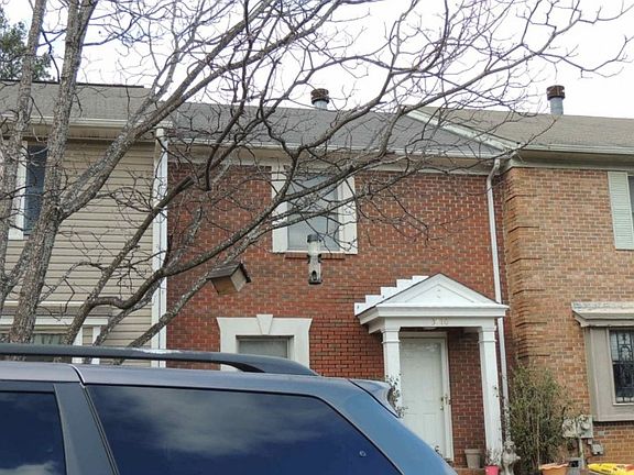 3rd image of 3410 Kensington Ct
