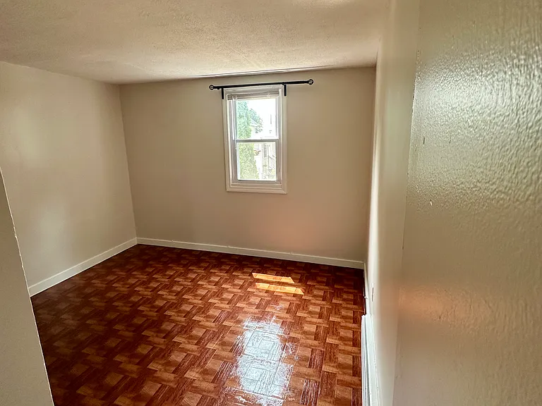 24 Malvern St #1 — Photo 9