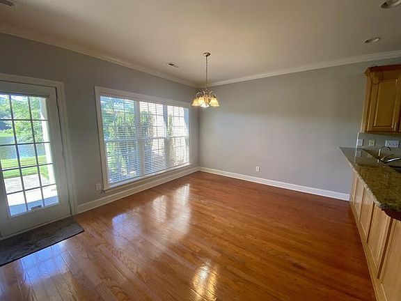 5th image of 3142 Mallard Point Dr SE #1