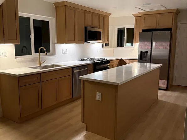219 W Maple St, Colton, CA 92324