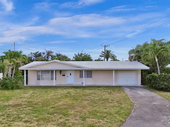 2590 NE 41 Court, Fort Lauderdale, FL 33308