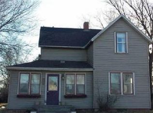 622 E 1st Ave, Miller, SD 57362