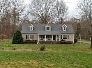 302 Eagle Falls Rd, Madison, NC 27025