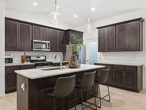2nd image of 4909 Perga Dr
