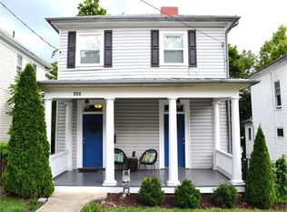 205 N Madison St, Staunton, VA 24401