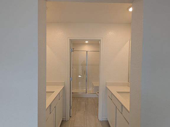 4th image of 6270 Foxes Dale St