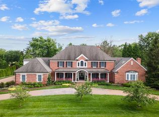 12050 Carberry Pl, Saint Louis, MO 63131